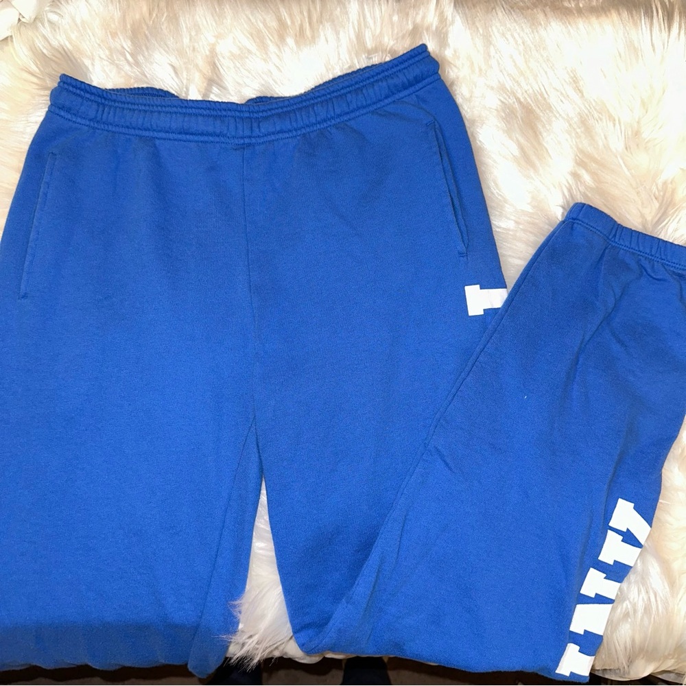 VS Pink sweats